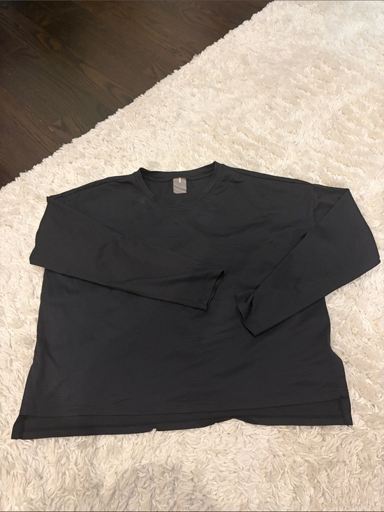 CALIA by Carrie Underwood Other - Calia Women’s Black Long-Sleeve Crewneck Shirt